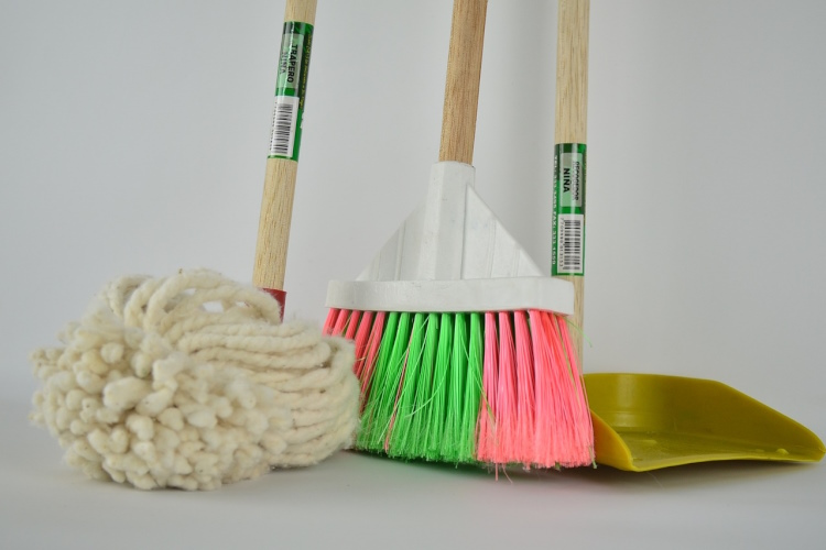 Spring cleaning our lives with God